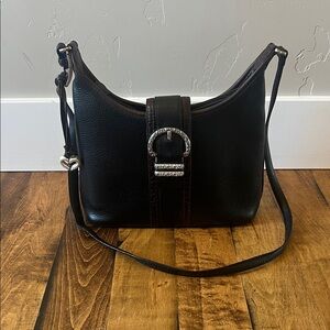 Brighton Black Leather Shoulder Bag Silver Buckle Brown Trim Classic EUC